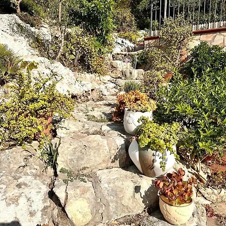 Villa Rock Garden By Ortigia *